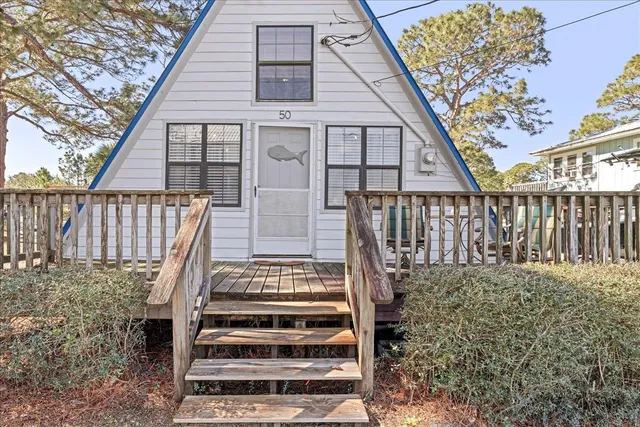 $415,000 | 50 Fiesta Drive, Alligator Point, FL 32346