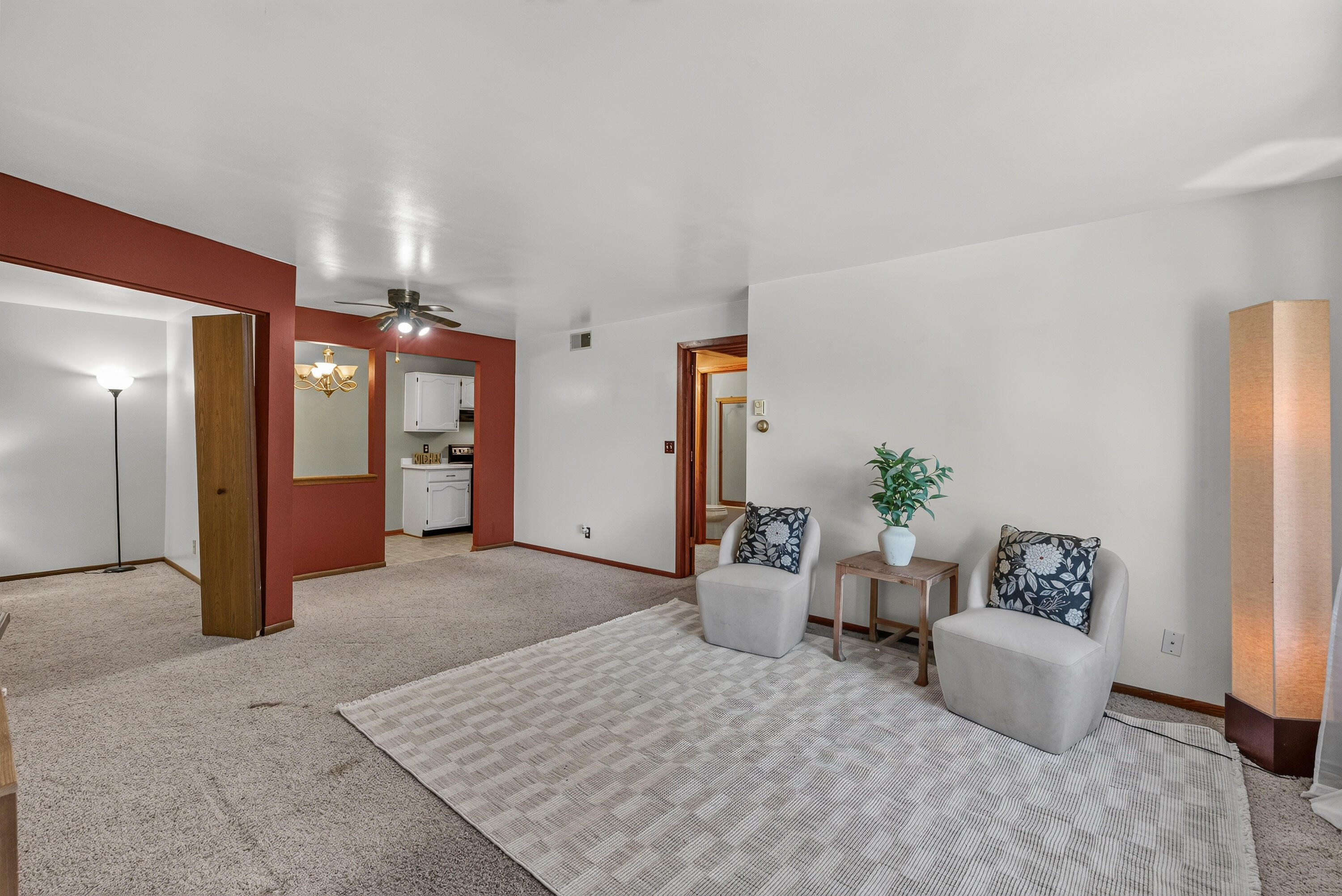 W177N9776 Riversbend Circle East Germantown, WI 53022 - Photo 10 of 23 W177N9776 Riversbend Cir E-7