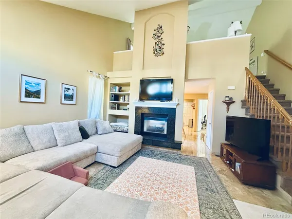 $2,500 | 9407 Crossland Way, Highlands Ranch, CO 80130