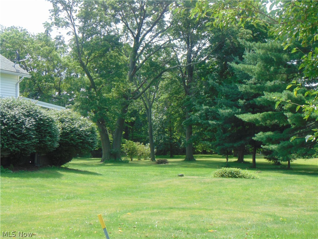 48105 Middle Ridge Road Amherst, OH 44001 - Photo 29 of 32