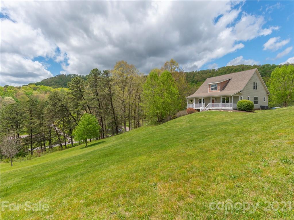 56 Porters Ridge Canton, NC 28716 - Photo 29 of 32 a view of an outdoor space and a yard