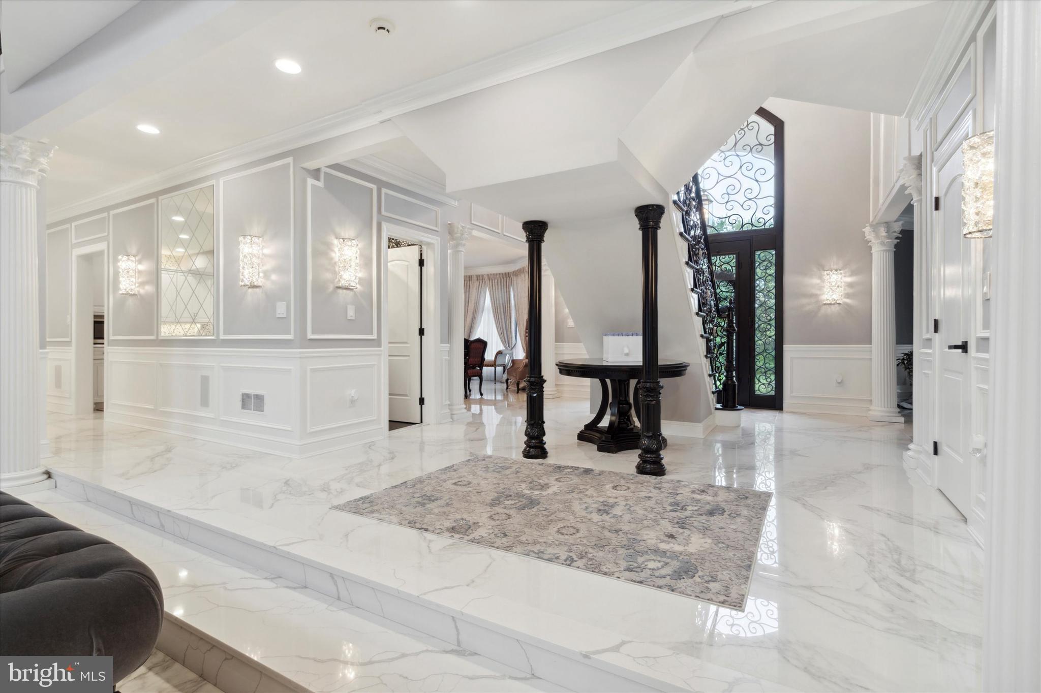 140 Harvey Road Chadds Ford, PA 19317 - Photo 15 of 78 Foyer