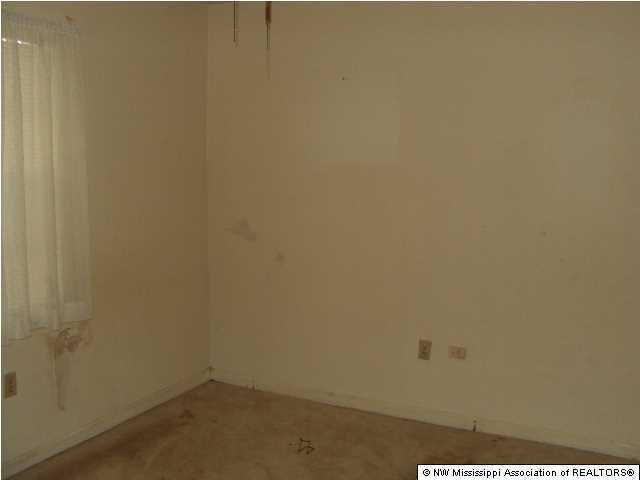 596 Frank Barnett Road Sardis, MS 38666 - Photo 5 of 8 Additional Photo