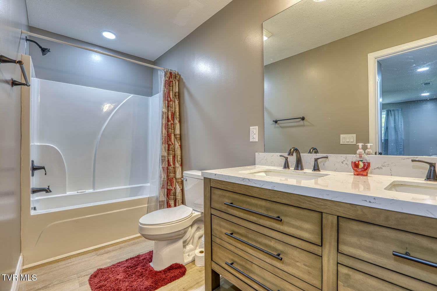 188 Meadow View Road Rogersville, TN 37857 - Photo 21 of 61 188 Meadowview MLSb (19 of 35)