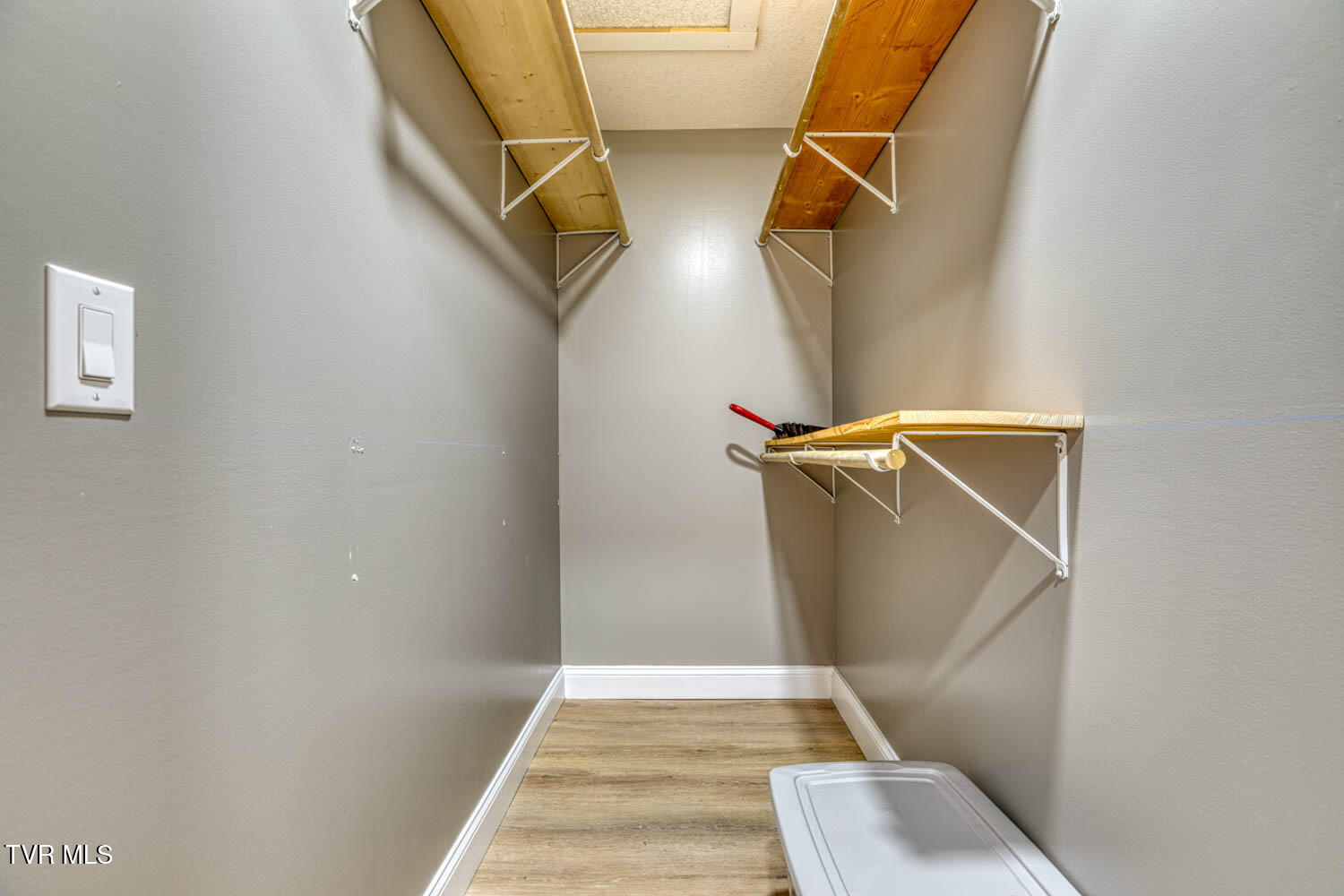 188 Meadow View Road Rogersville, TN 37857 - Photo 22 of 61 188 Meadowview MLSb (20 of 35)