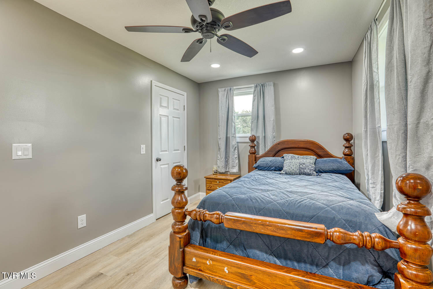 188 Meadow View Road Rogersville, TN 37857 - Photo 24 of 61 188 Meadowview MLSb (22 of 35)