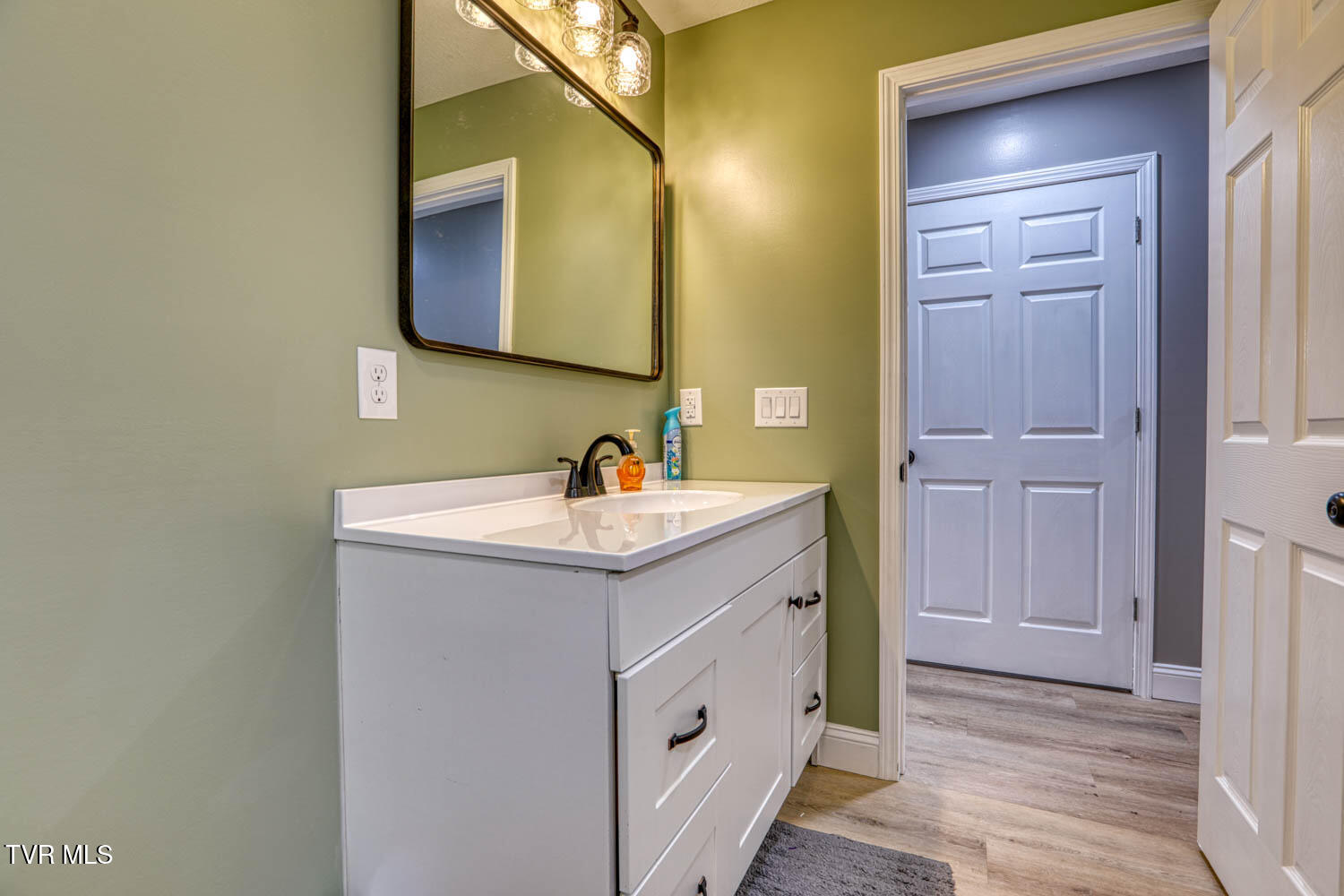 188 Meadow View Road Rogersville, TN 37857 - Photo 28 of 61 188 Meadowview MLSb (26 of 35)