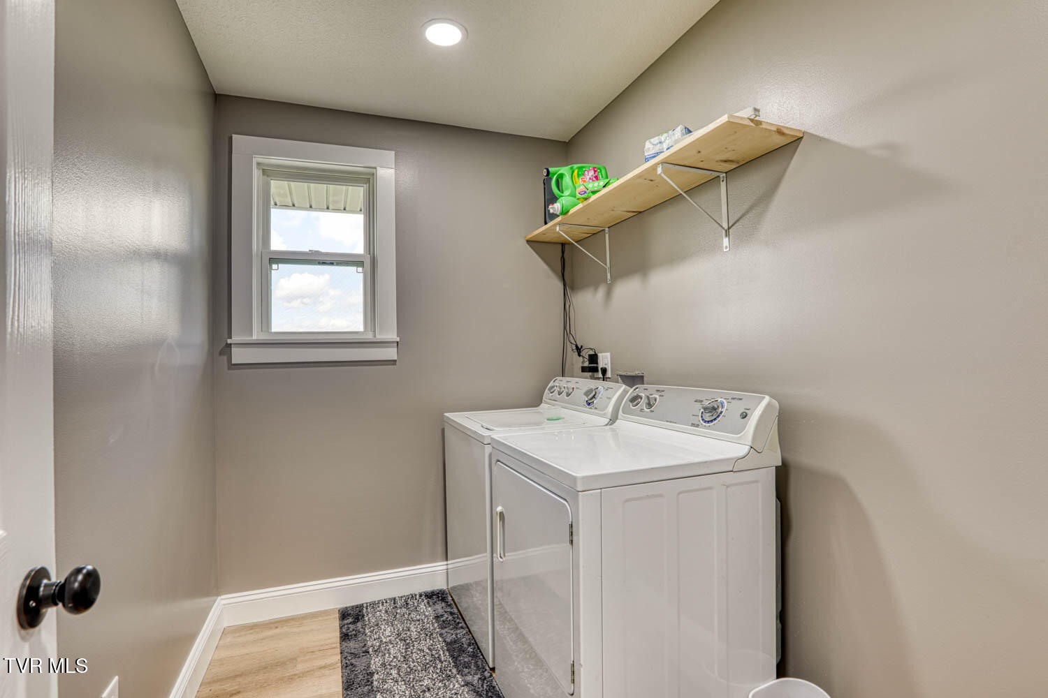 188 Meadow View Road Rogersville, TN 37857 - Photo 29 of 61 188 Meadowview MLSb (27 of 35)