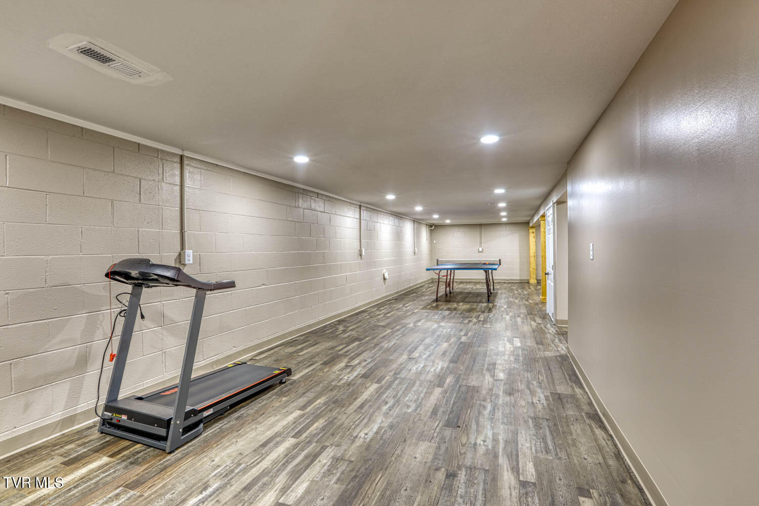 188 Meadow View Road Rogersville, TN 37857 - Photo 31 of 61 188 Meadowview MLSb (29 of 35)