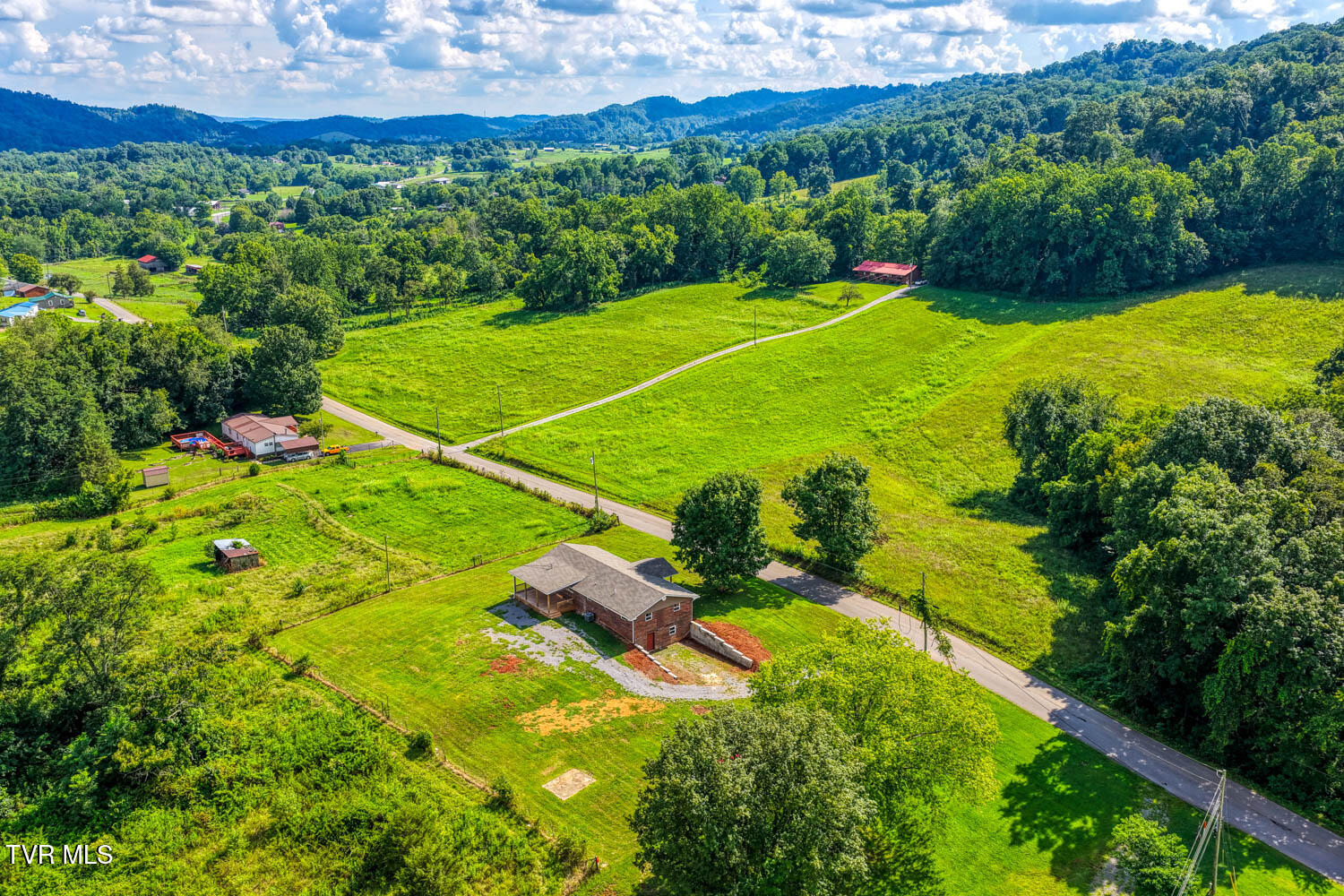 188 Meadow View Road Rogersville, TN 37857 - Photo 54 of 61 188 Meadowview MLSa (20 of 27)