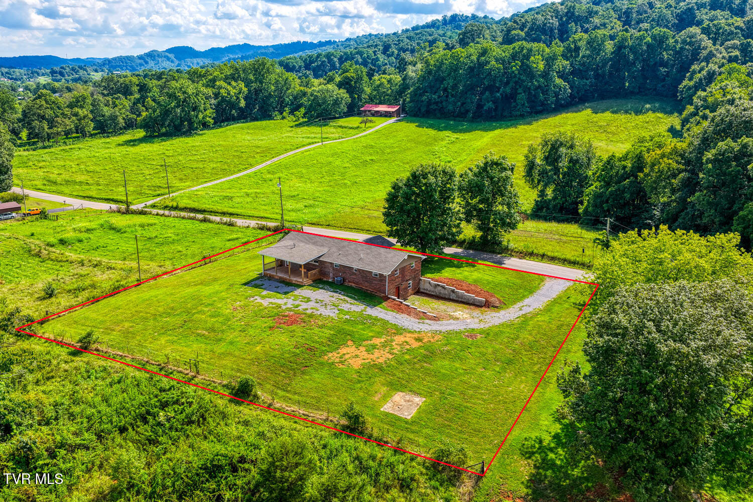 188 Meadow View Road Rogersville, TN 37857 - Photo 55 of 61 188 Meadowview MLSa (21 of 27)