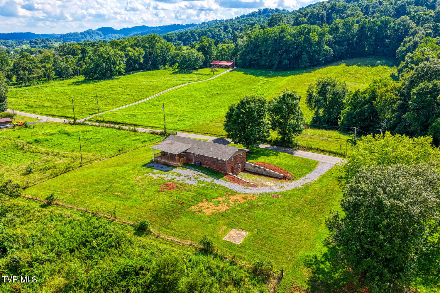 188 Meadow View Road Rogersville, TN 37857 - Photo 56 of 61 188 Meadowview MLSa (22 of 27)