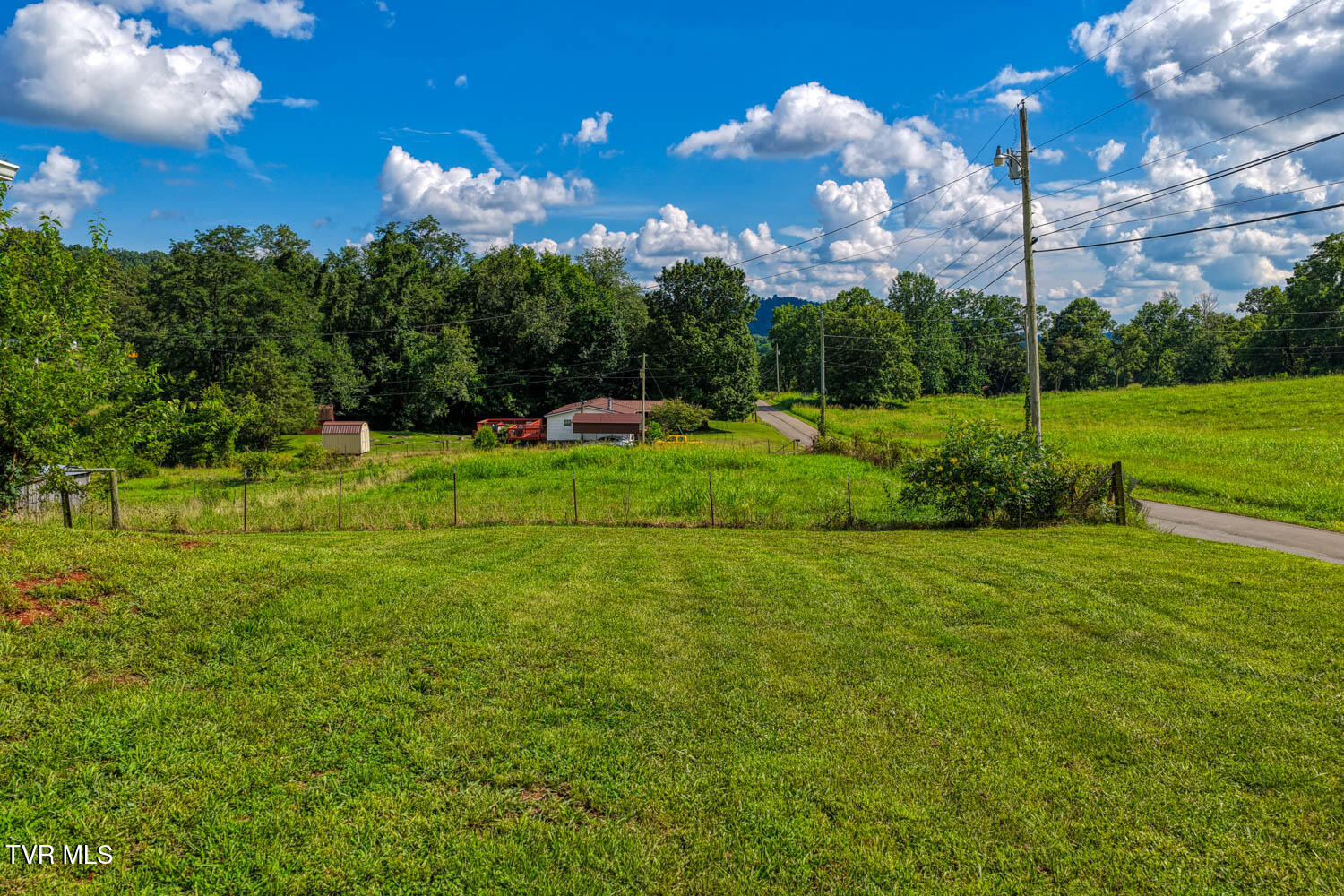 188 Meadow View Road Rogersville, TN 37857 - Photo 61 of 61 188 Meadowview MLSa (27 of 27)
