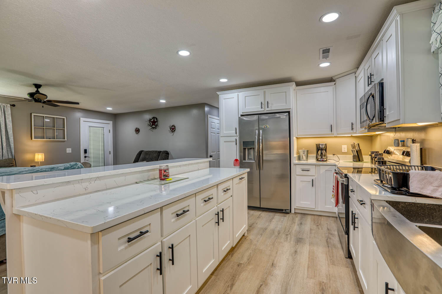 188 Meadow View Road Rogersville, TN 37857 - Photo 9 of 61 188 Meadowview MLSb (7 of 35)