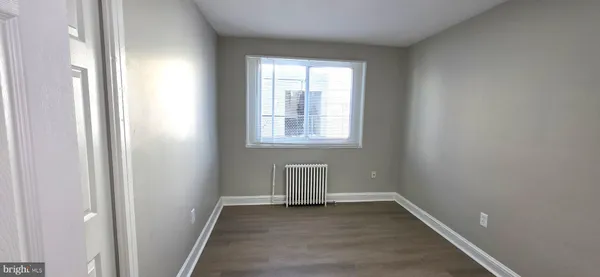 $1,800 | 3207 11th Place Southeast, Unit 2, Washington, DC 20032