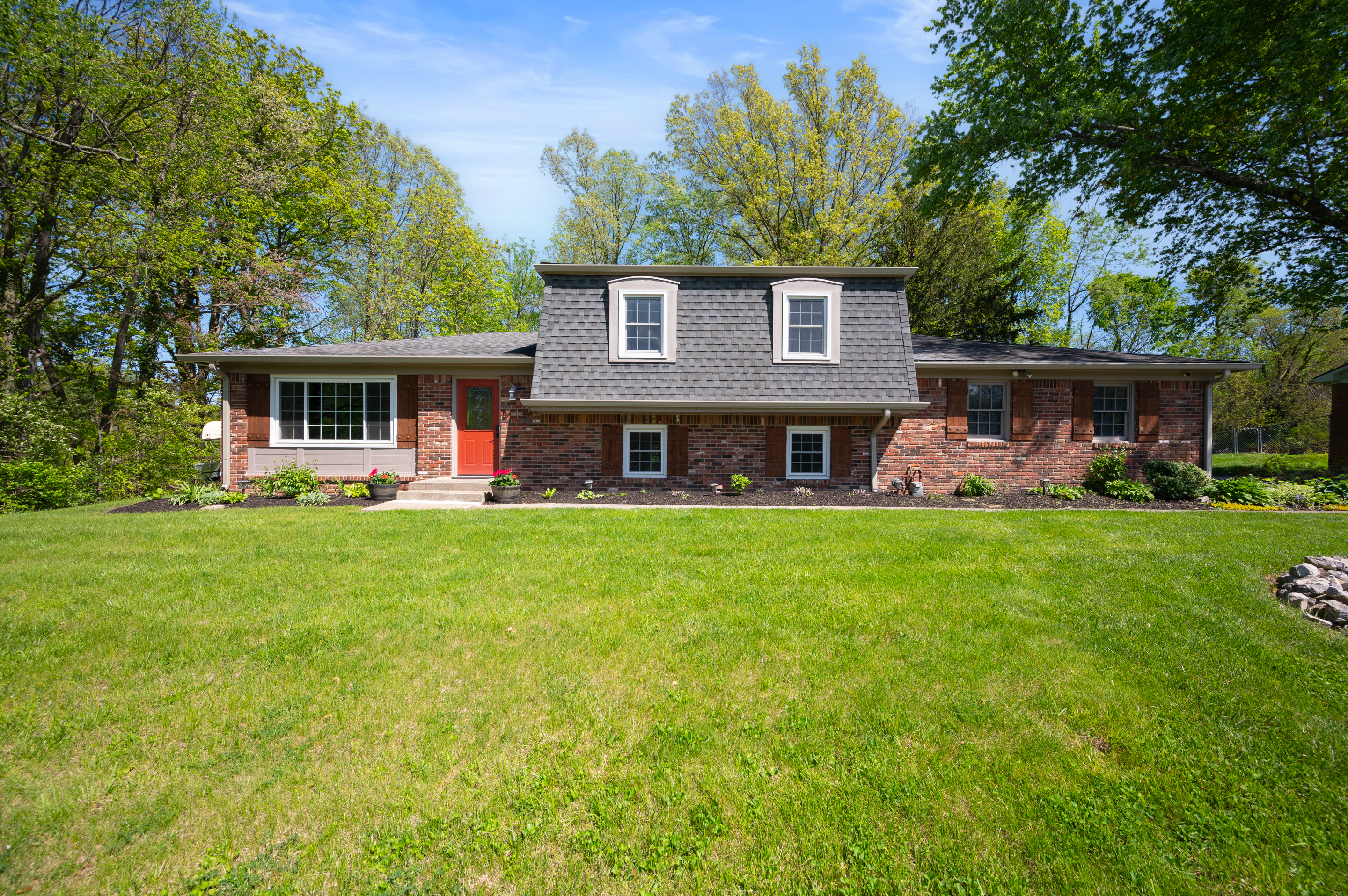 8553 Thornhill Drive Indianapolis, IN 46256 - Photo 1 of 32