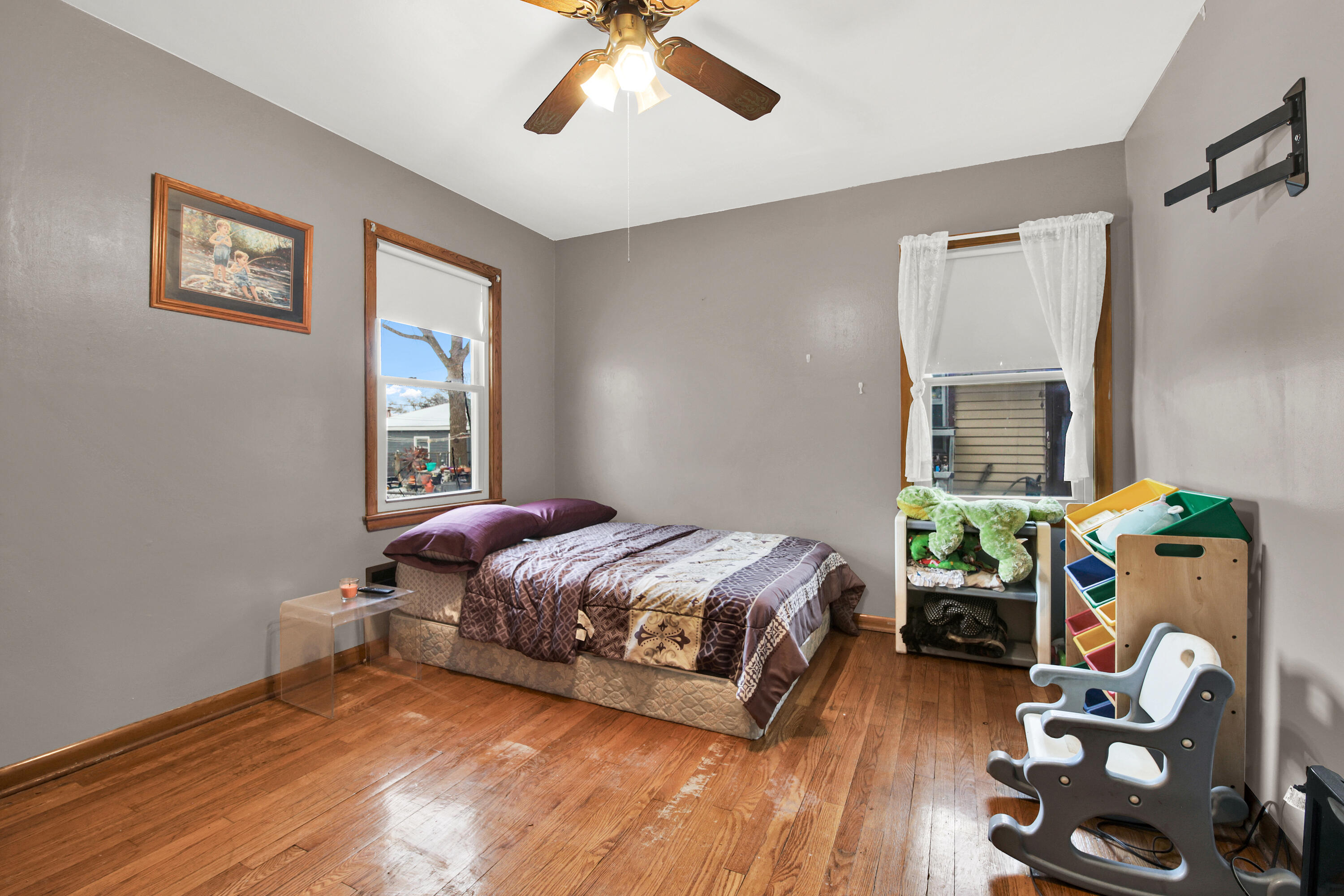 4853 North 90th Street Milwaukee, WI 53225 - Photo 11 of 26 4853 n 90th st-17