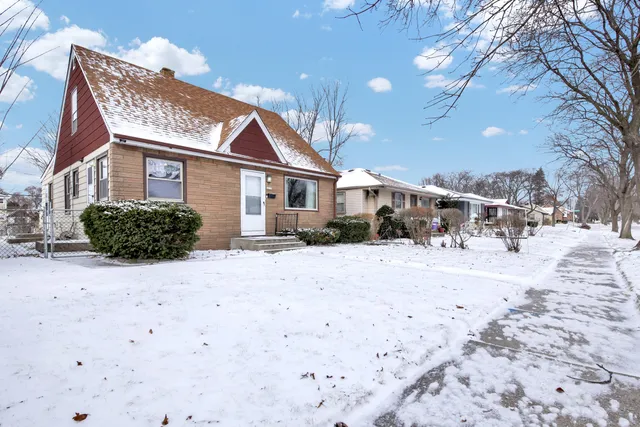 $229,000 | 4853 North 90th Street, Milwaukee, WI 53225