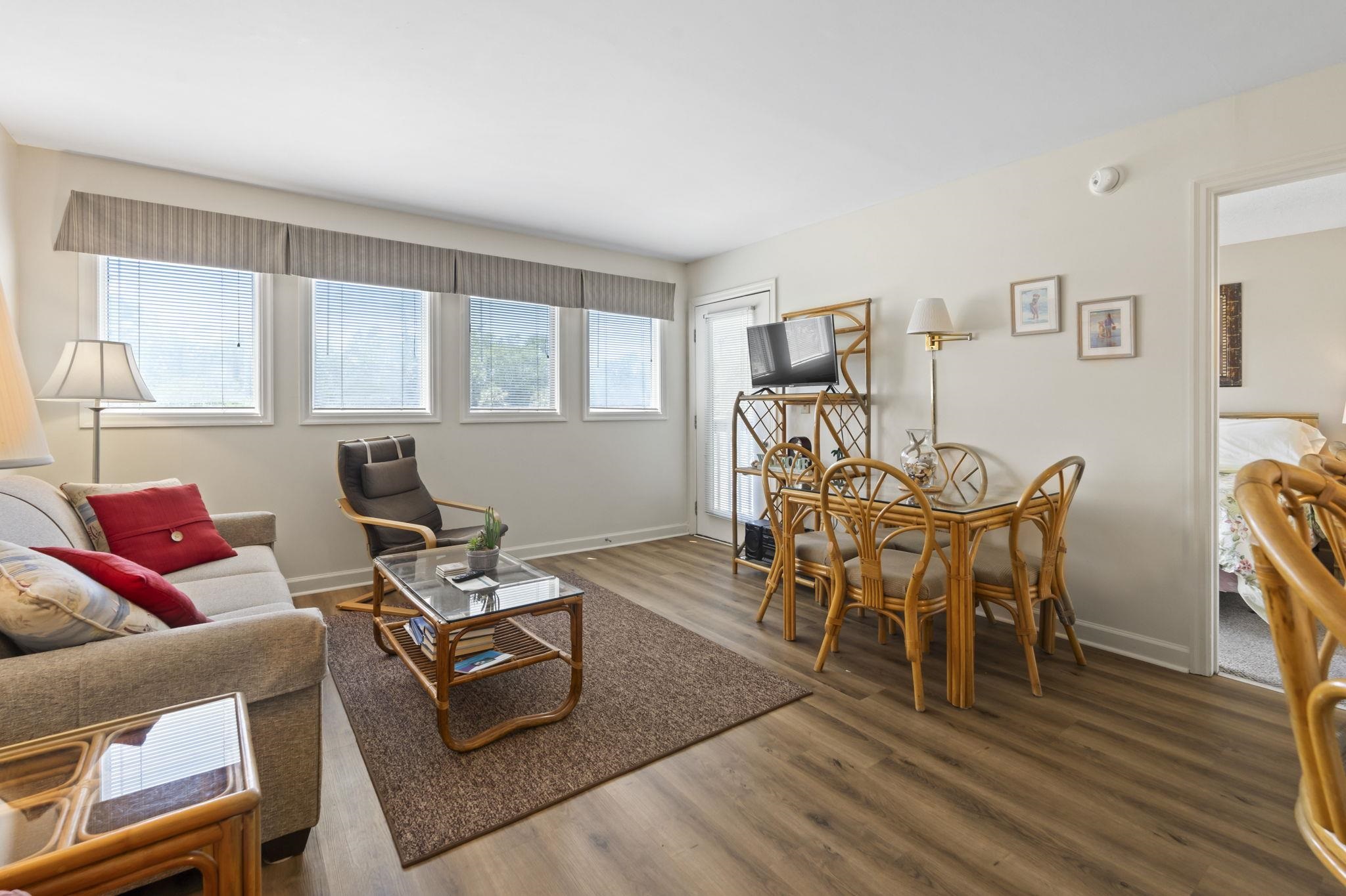 5905 South Kings Highway, Unit 5202 Myrtle Beach, SC 29575 - Photo 5 of 34