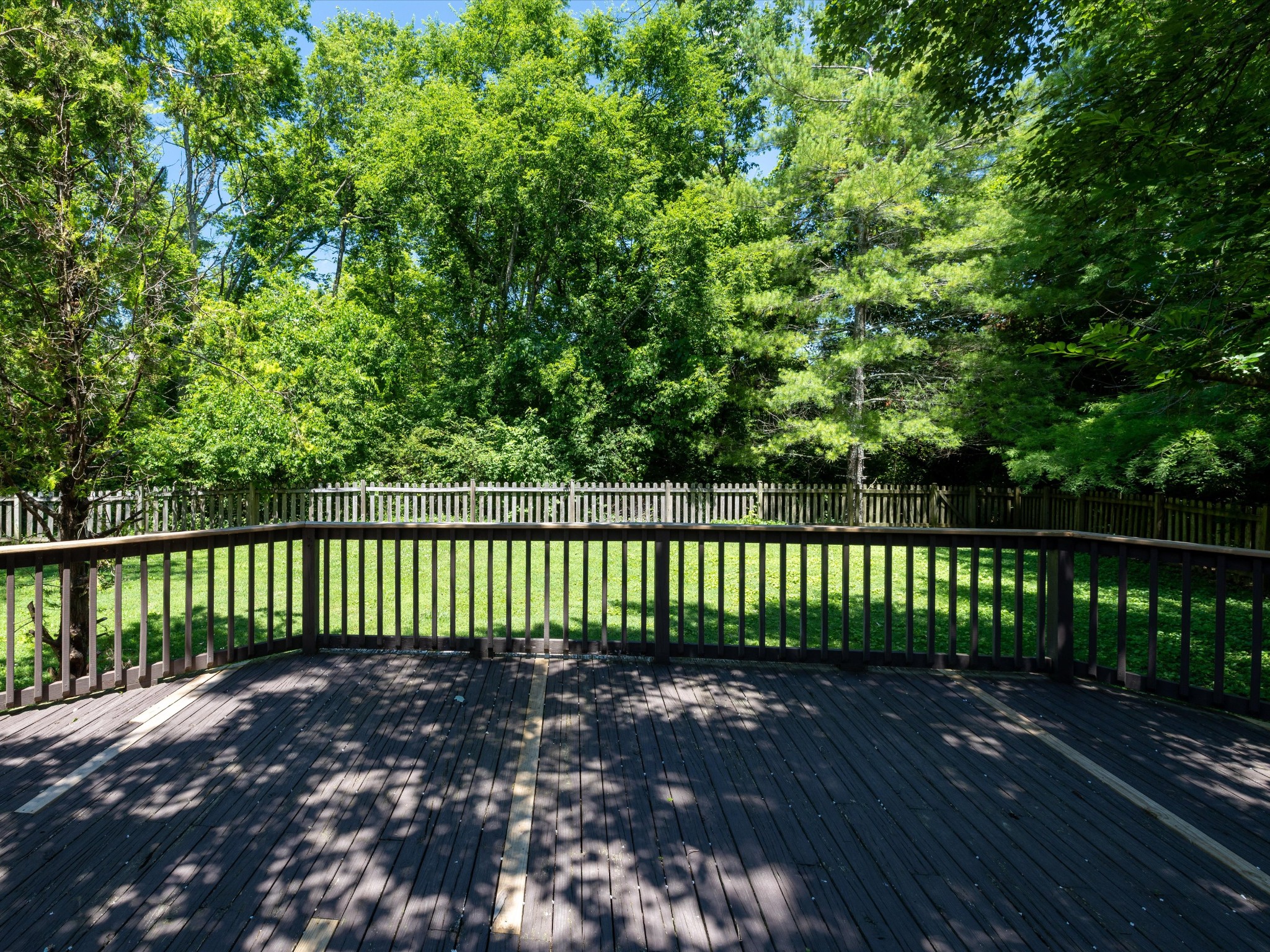 4629 Sandy Creek Road Nashville, TN 37221 - Photo 38 of 48 a view of a wooden fence