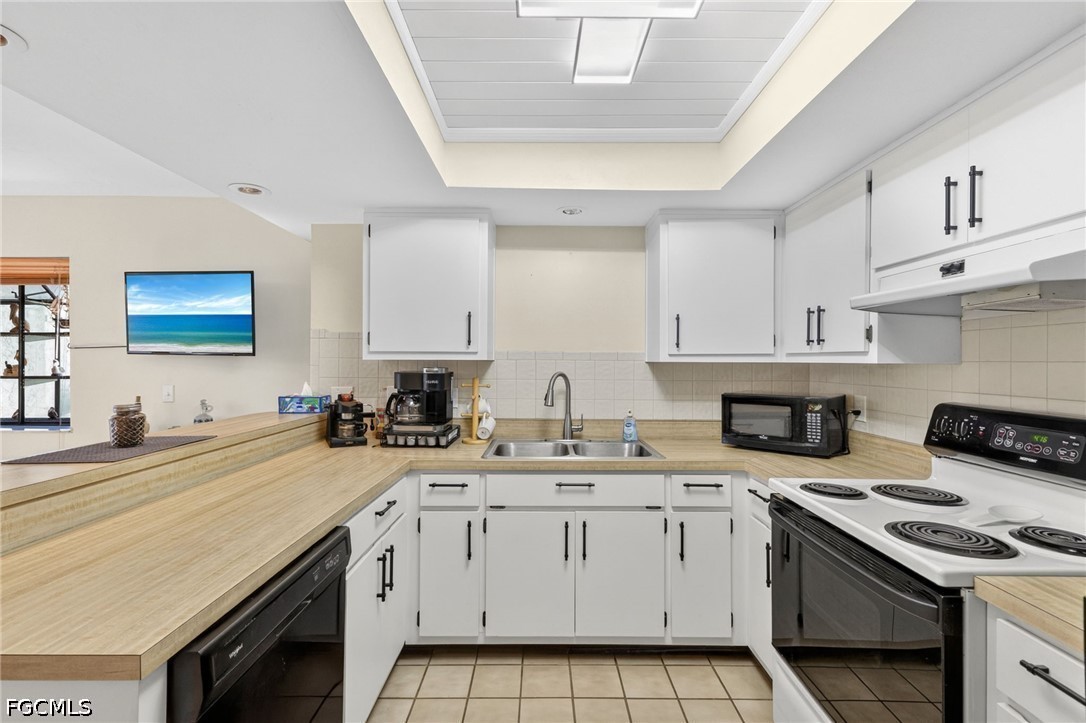 2132 Southwest 14th Place Cape Coral, FL 33991 - Photo 15 of 35