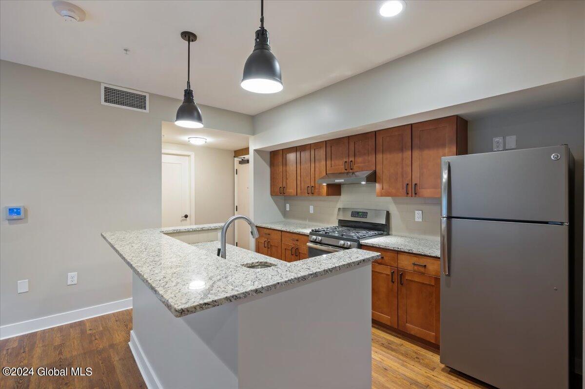 22 High Street Rensselaer, NY 12144 - Photo 8 of 29 07-22 High Street-7