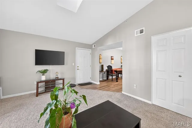 $159,900 | 2514 Coppergate Square Drive, Unit K, St. Louis, MO 63129