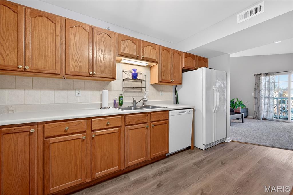 2514 Coppergate Square Drive, Unit K St. Louis, MO 63129 - Photo 8 of 27