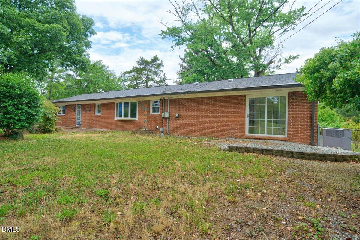 3918 Cheek Road Durham, NC 27704 - Photo 40 of 49 42-3918CheekRdDurham_042_ZRL08389