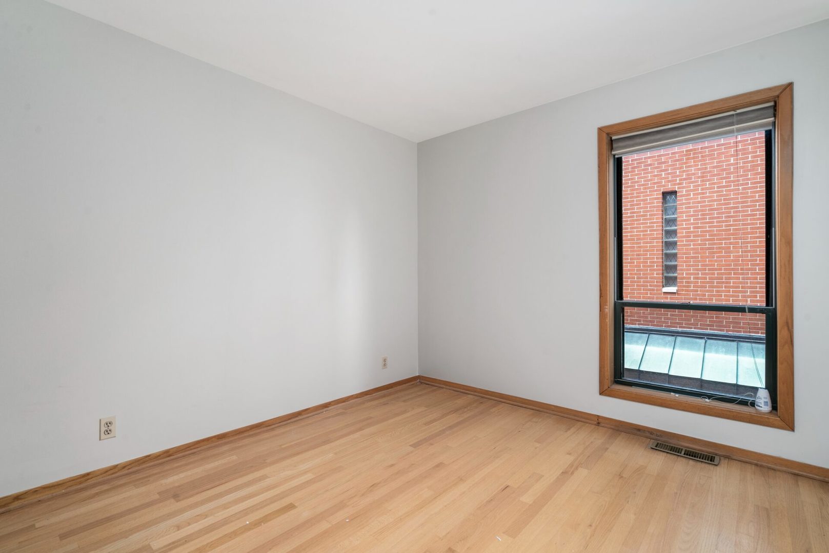 604 South Laflin Street Chicago, IL 60607 - Photo 7 of 15