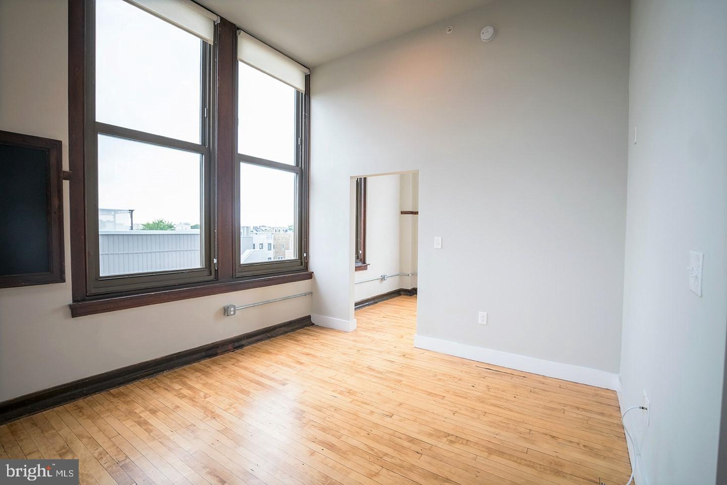 1300 South 19th Street, Unit 101 Philadelphia, PA 19146 - Photo 3 of 17