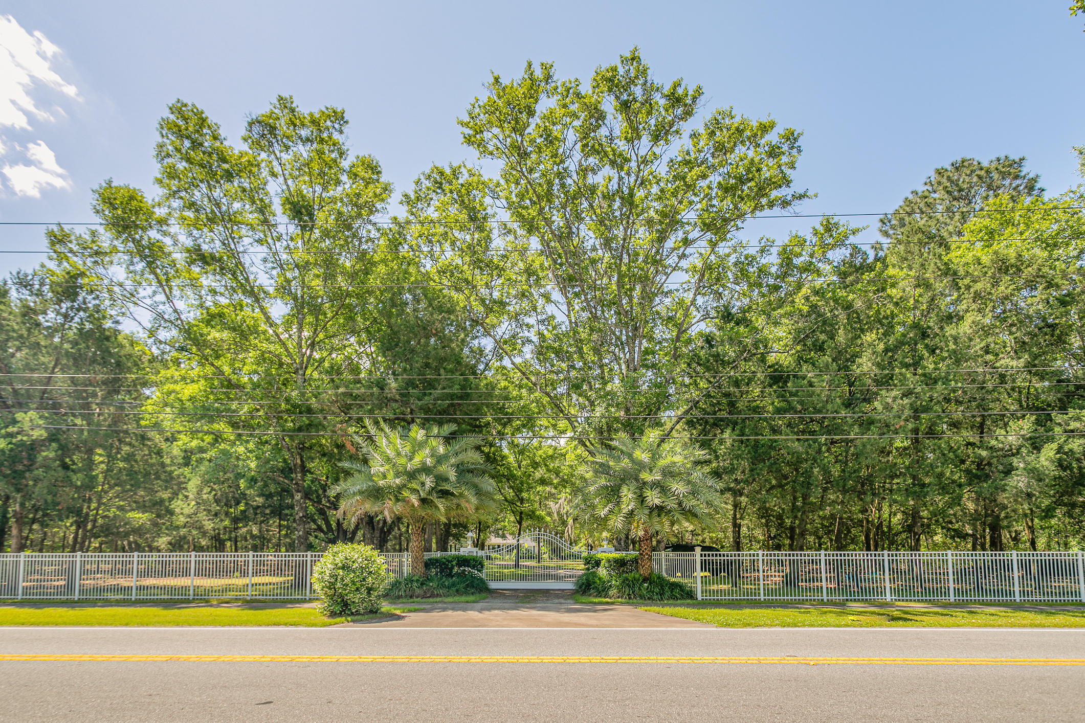 2718 Starratt Road Jacksonville, FL 32226 - Photo 1 of 83 2718 Starratt Rd (1)