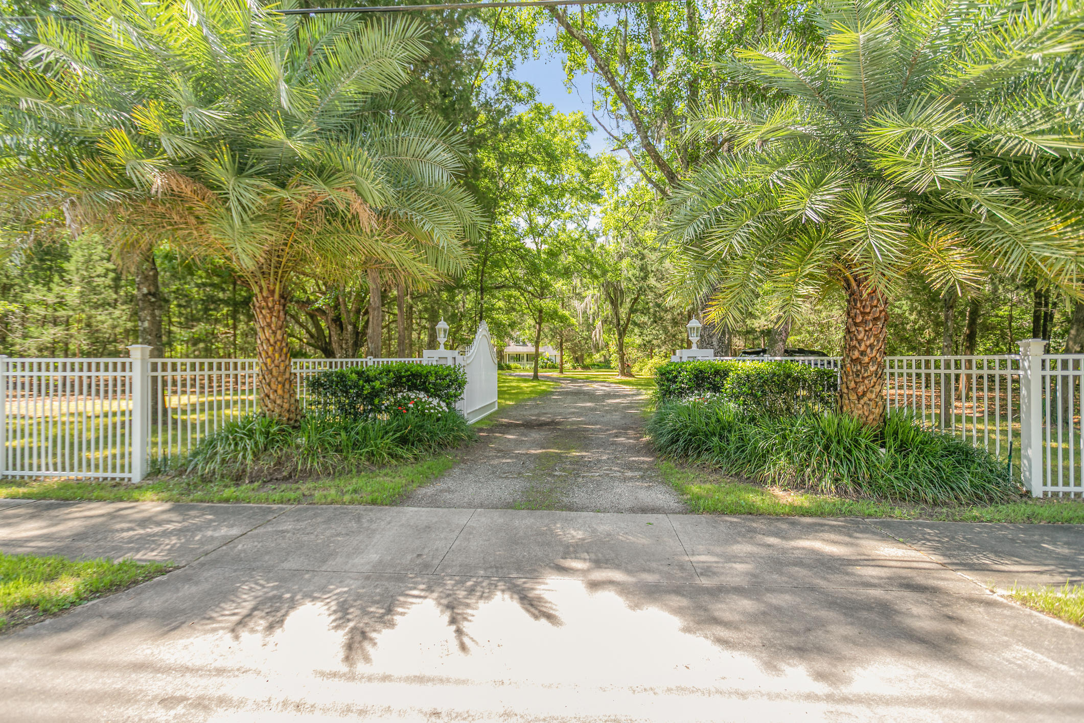 2718 Starratt Road Jacksonville, FL 32226 - Photo 2 of 83 2718 Starratt Rd (2)