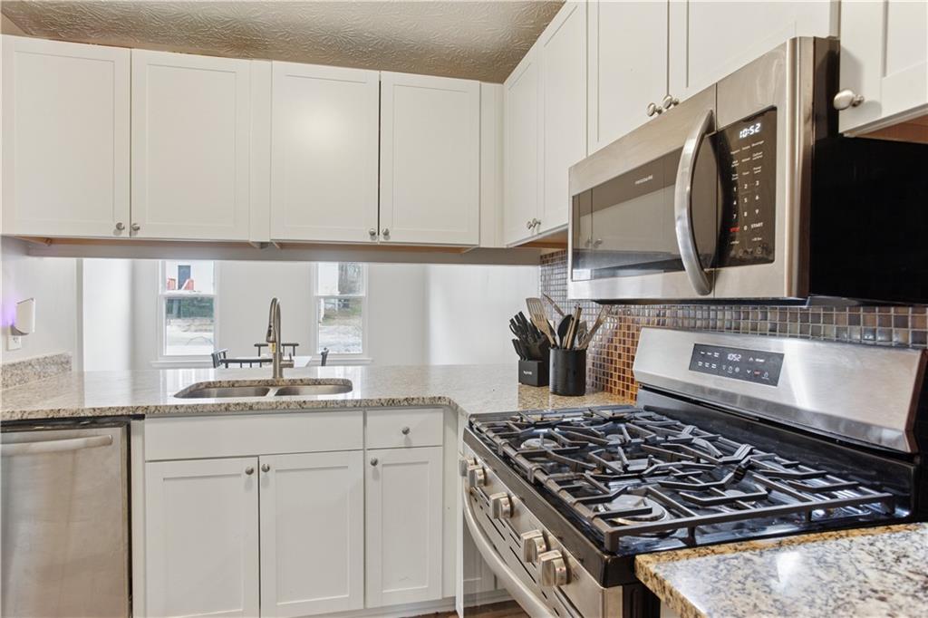 345 Red Oak Run Southwest Marietta, GA 30008 - Photo 9 of 28