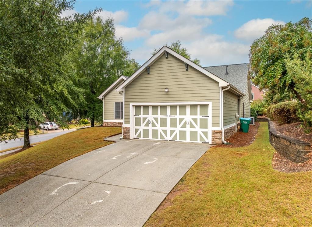 223 Morningstar Way Ball Ground, GA 30107 - Photo 5 of 39