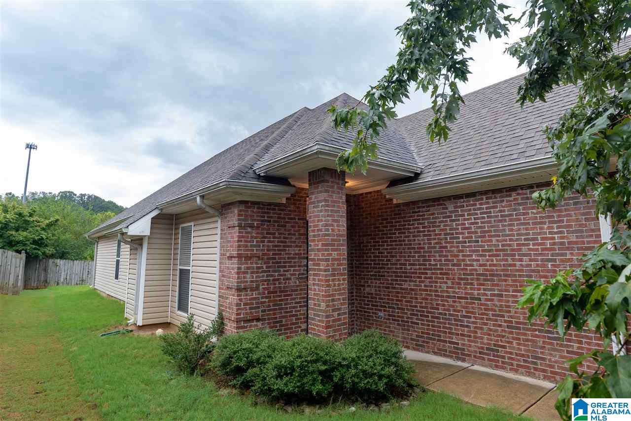 94 High Ridge Trace Pelham, AL 35124 - Photo 5 of 45