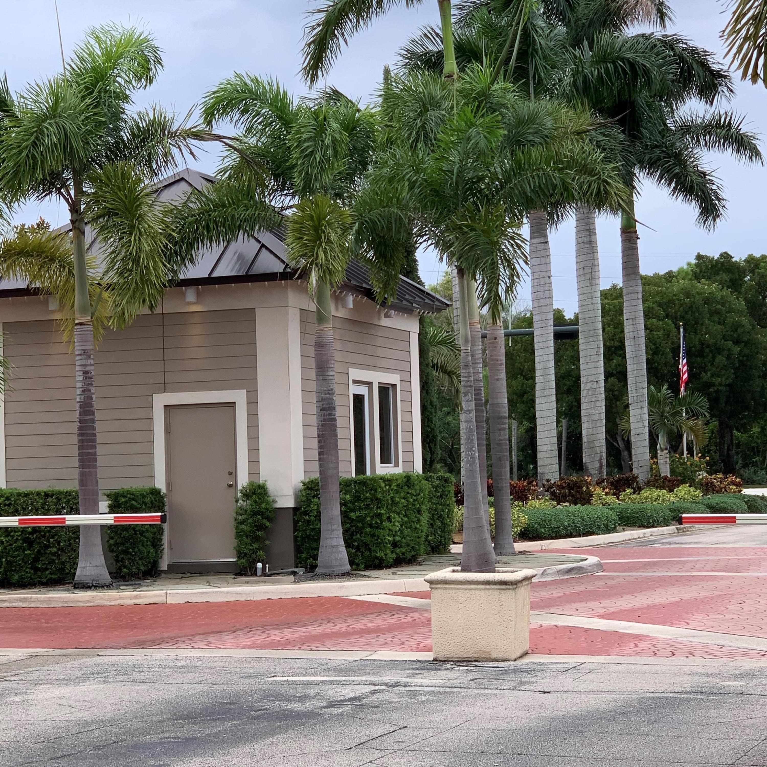 5328 Buckhead Circle, Unit 2020 Boca Raton, FL 33486 - Photo 30 of 30 Manned Gate