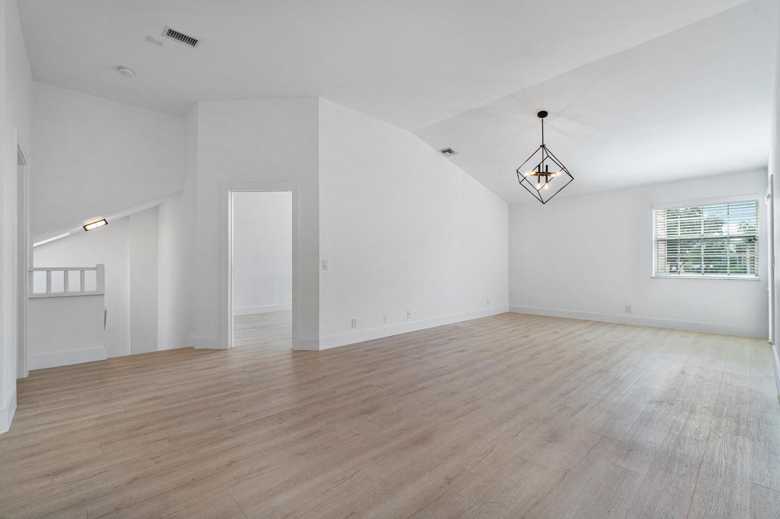 5328 Buckhead Circle, Unit 2020 Boca Raton, FL 33486 - Photo 6 of 30 Main Level
