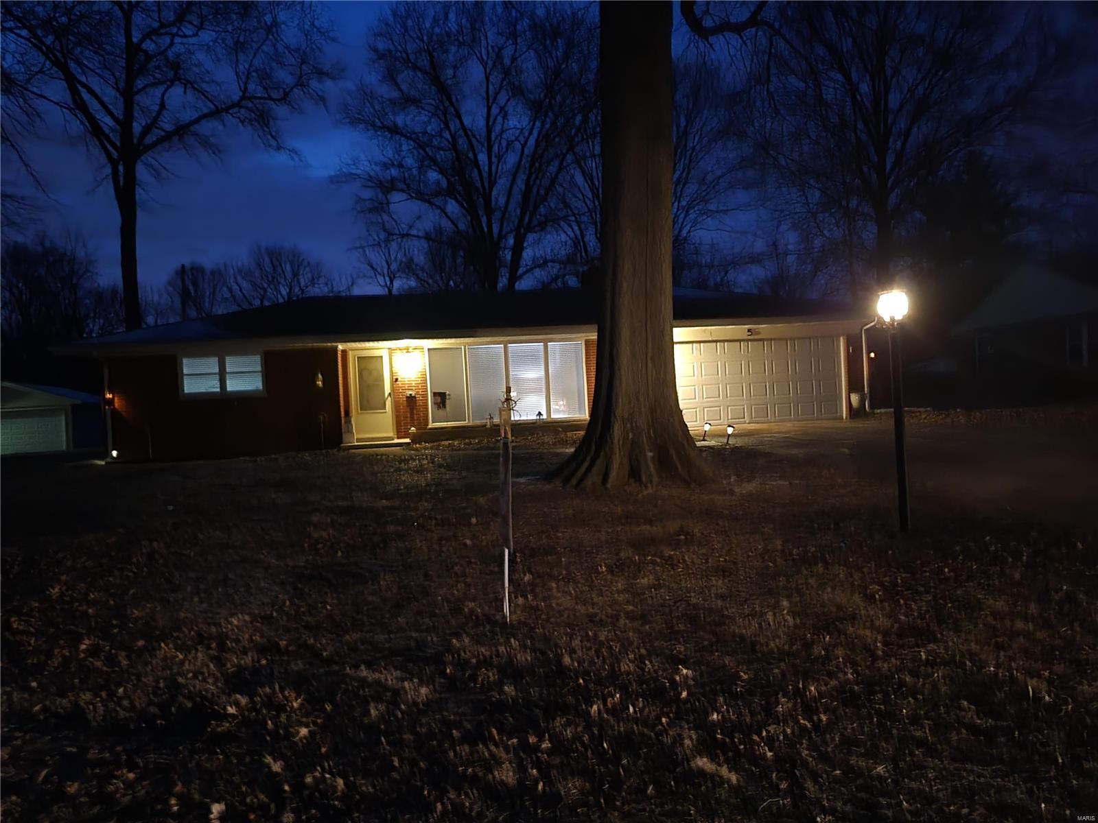 5 Weinel Drive Fairview Heights, IL 62208 - Photo 3 of 12