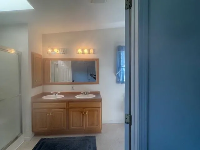 $289,900 | 8 Ians Path, Hampstead, NH 03841