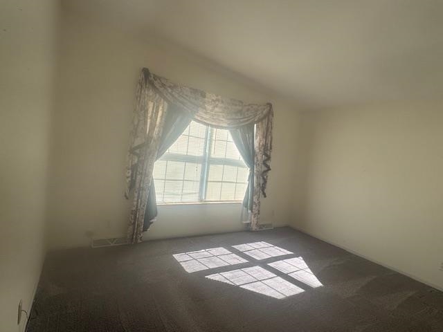 8 Ians Path Hampstead, NH 03841 - Photo 22 of 24