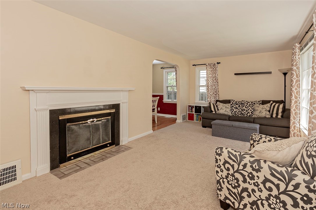 1408 Churchill Road Lyndhurst, OH 44124 - Photo 9 of 34