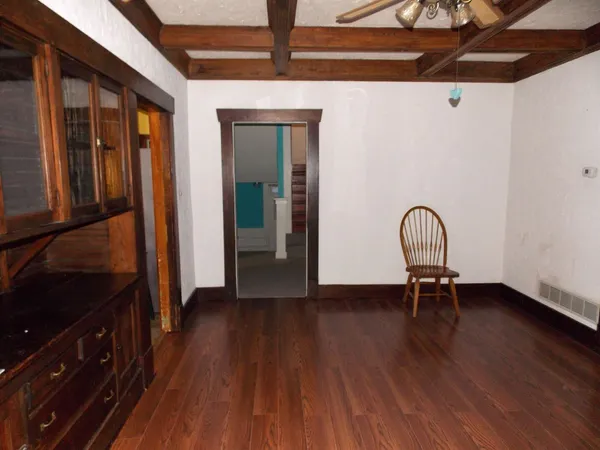 $169,500 | 109 South Broadway, Hoffman, IL 62250