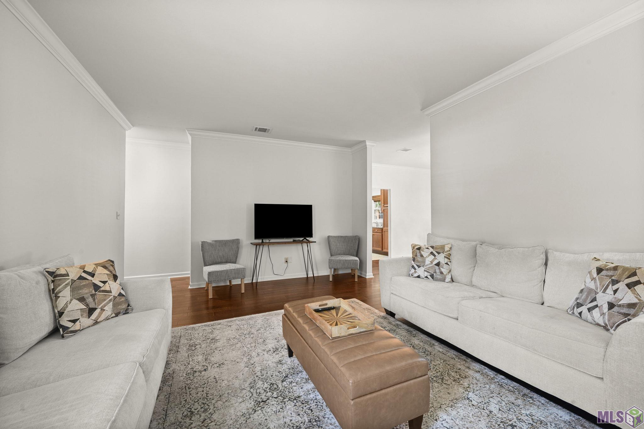 7804 Jefferson Pl Boulevard, Unit B Baton Rouge, LA 70809 - Photo 9 of 17