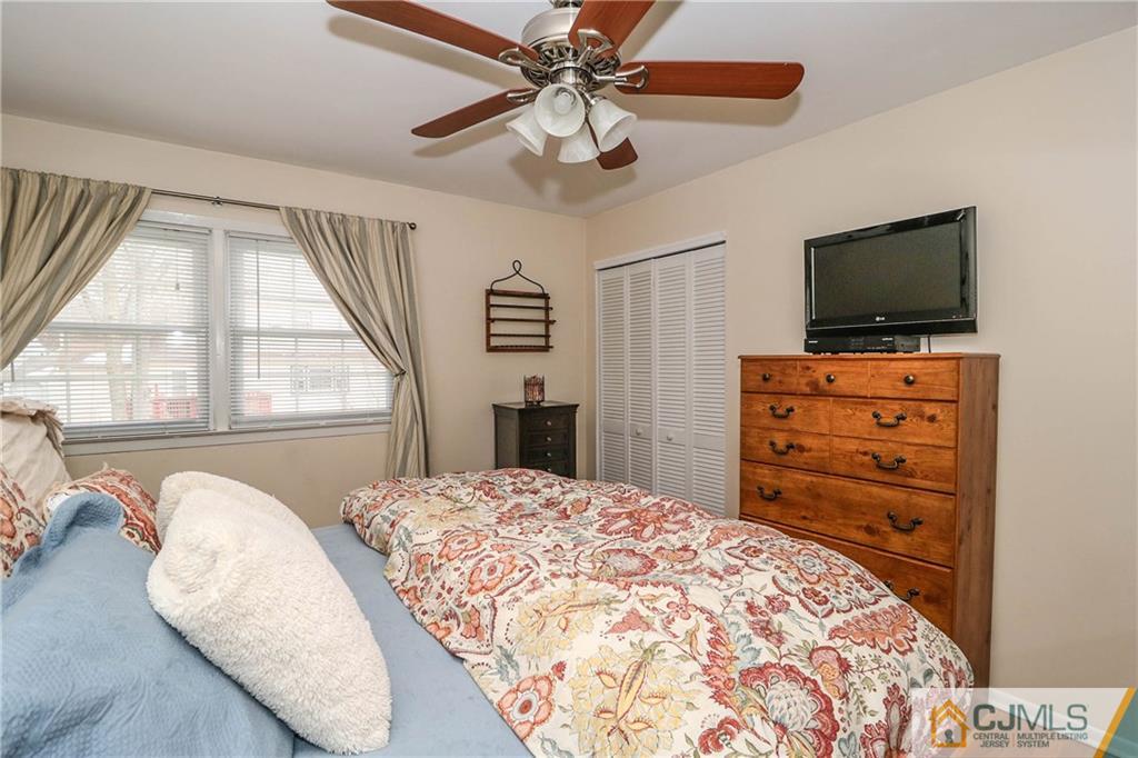 10 Rieder Road Edison, NJ 08817 - Photo 16 of 24 Gallery Image 16