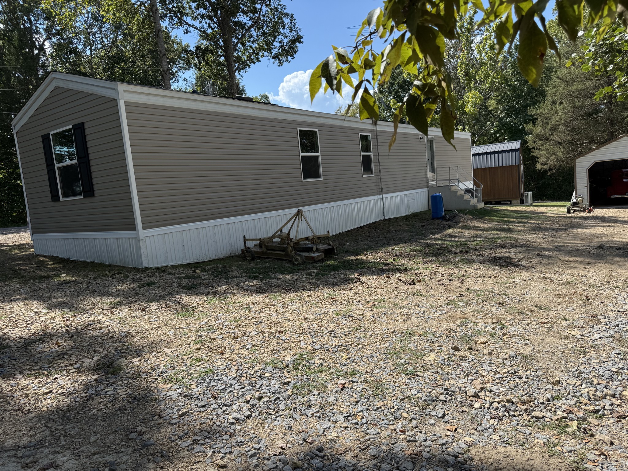 68 Jenkins Village Road Red Boiling Springs, TN 37150 - Photo 3 of 9