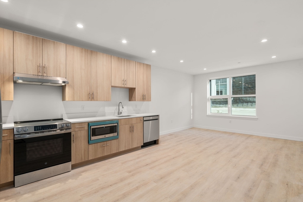 1151 Walnut Street, Unit 304 Newton, MA 02461 - Photo 26 of 29