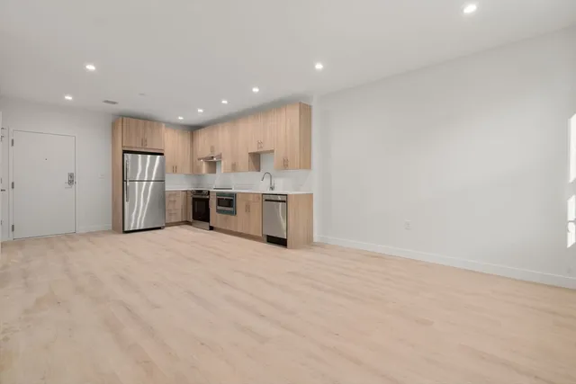 $495,000 | 1151 Walnut Street, Unit 304, Newton, MA 02461