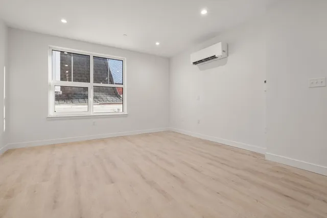 $495,000 | 1151 Walnut Street, Unit 304, Newton, MA 02461