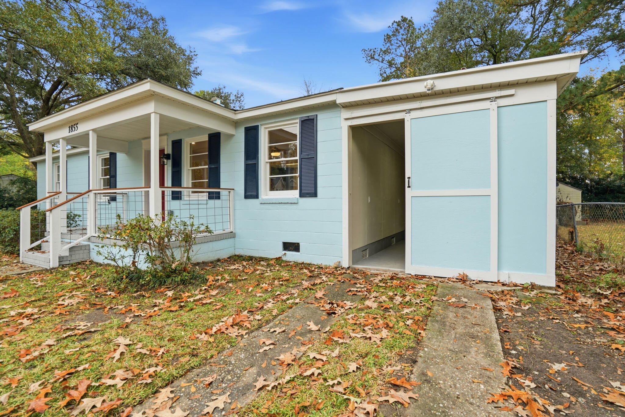 1855 Dogwood Road Charleston, SC 29414 - Photo 3 of 18 All the Storage